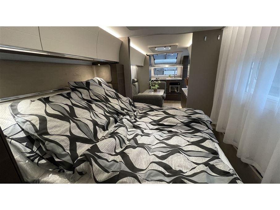 Adria Alpina 663 HT Twin